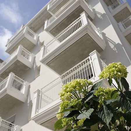 Residence Hotel Rubino Fogliano Marina Zimmer foto